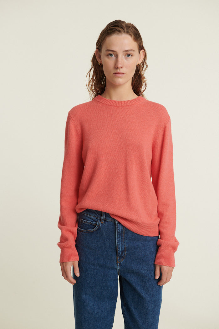 Basic Apparel Cady O-Neck Sweaters 760 Conch Shell